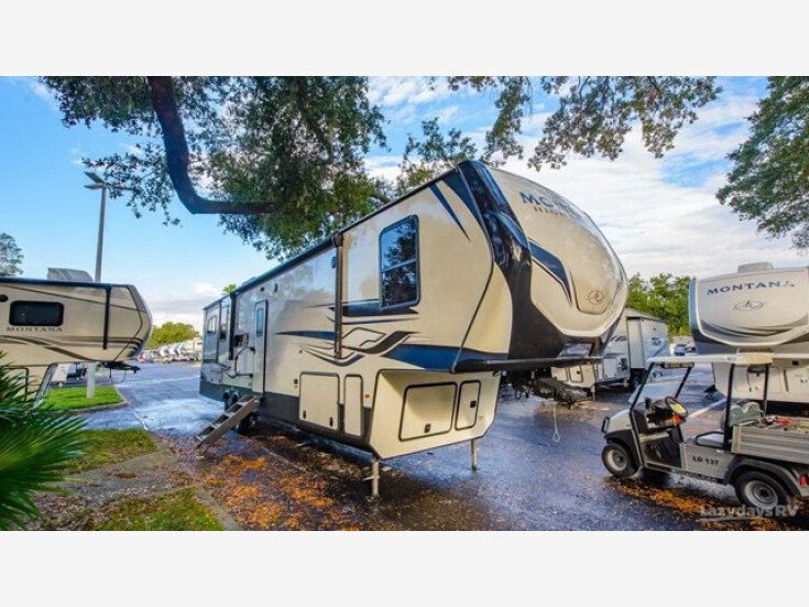 Thumbnail Photo undefined for New 2023 Keystone Montana